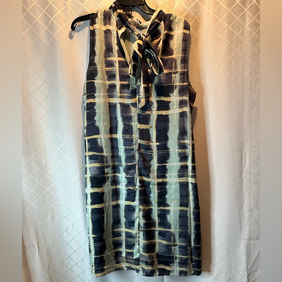 H&M Blue Black/Pale Green Printed Back Bow Tie Shift Dress Sz L - Picture 2 of 7